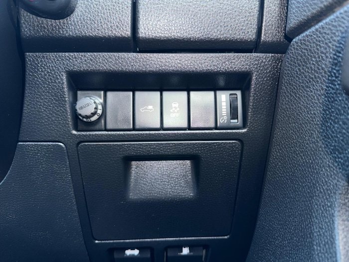 2022 Isuzu D-MAX X-TERRAIN