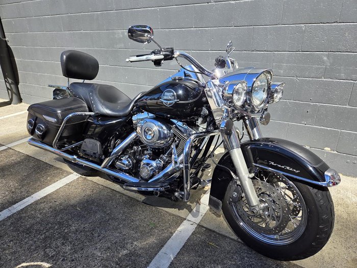 2008 Harley-Davidson Road King Classic 1584 (FLHRC)