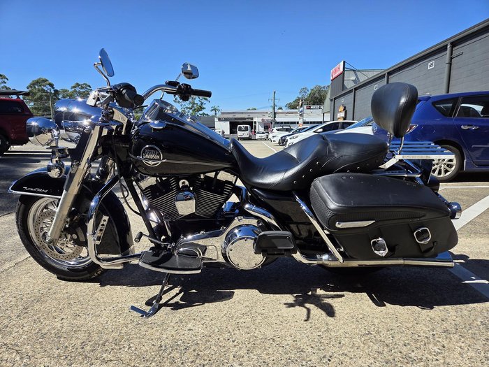 2008 Harley-Davidson Road King Classic 1584 (FLHRC)