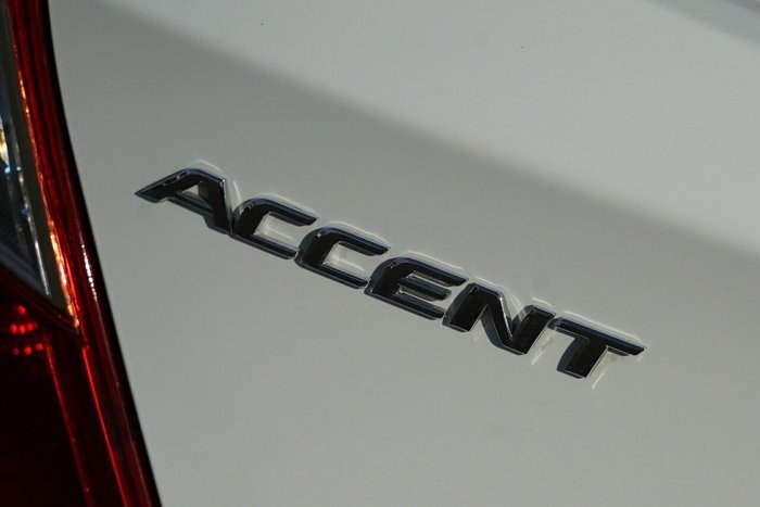 2016 Hyundai Accent SR