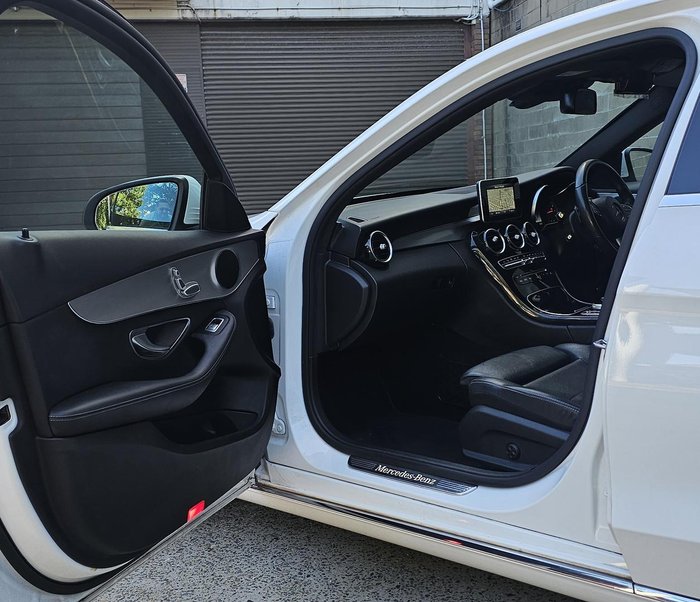 2018 Mercedes-Benz C-Class C300 W205 Polar White