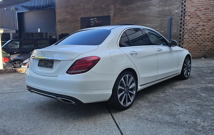 2018 Mercedes-Benz C-Class C300 W205 Polar White