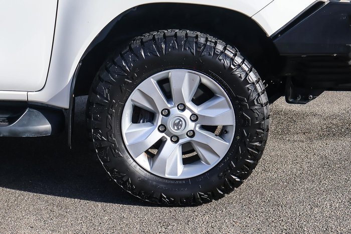 2017 Toyota Hilux SR