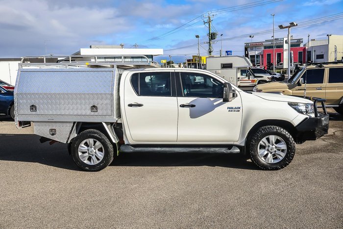 2017 Toyota Hilux SR