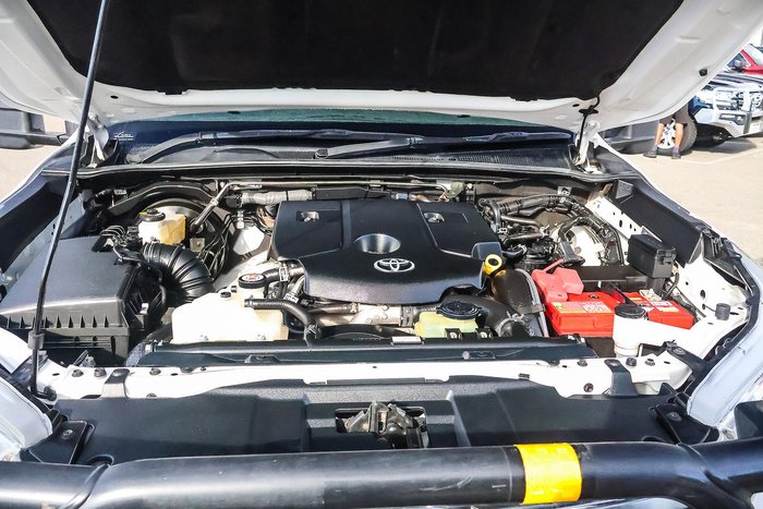 2017 Toyota Hilux SR