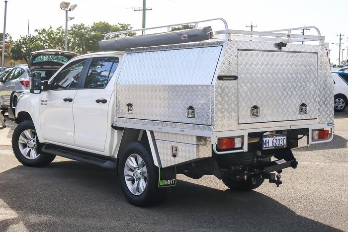 2017 Toyota Hilux SR