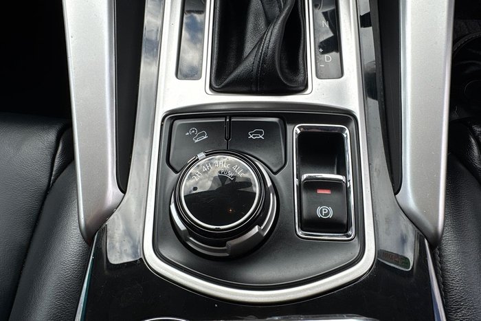 2017 Mitsubishi Pajero Sport GLS QE MY17 4X4 Dual Range Red