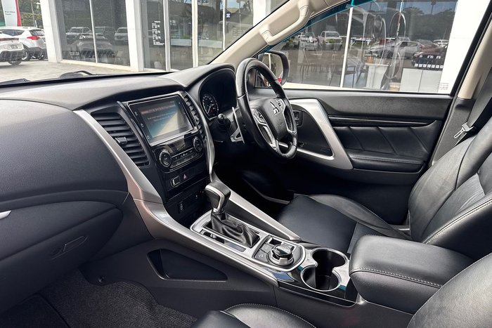 2017 Mitsubishi Pajero Sport GLS QE MY17 4X4 Dual Range Red