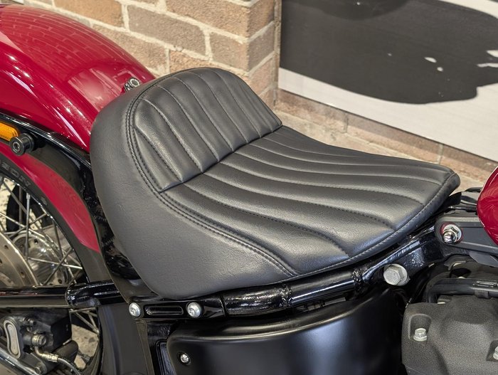 2019 Harley-Davidson Street Bob 107 (FXBB) Softail Black