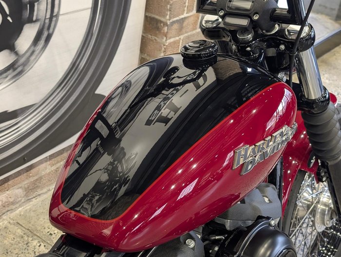 2019 Harley-Davidson Street Bob 107 (FXBB) Softail Black