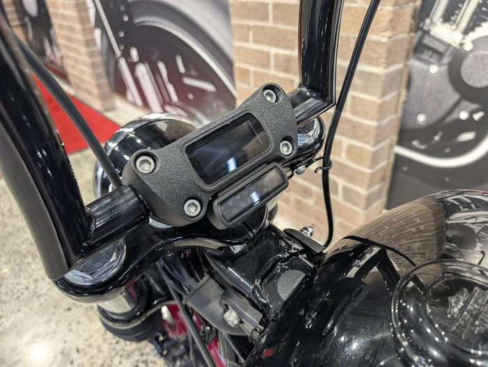 2019 Harley-Davidson Street Bob 107 (FXBB) Softail Black