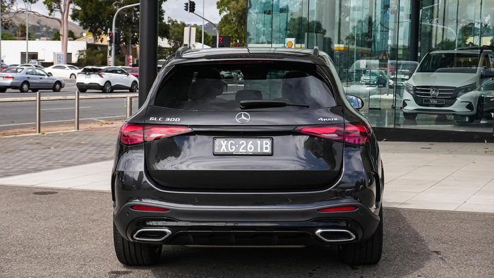 2025 Mercedes-Benz GLC-Class