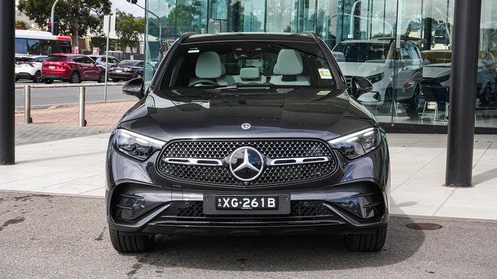 2025 Mercedes-Benz GLC-Class