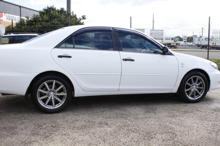2005 Toyota Camry Altise MCV36R Diamond White