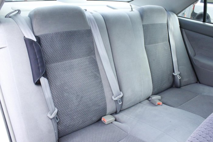 2005 Toyota Camry Altise MCV36R Diamond White