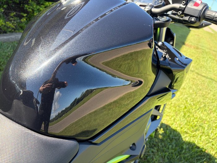 2023 Kawasaki Z400 Black