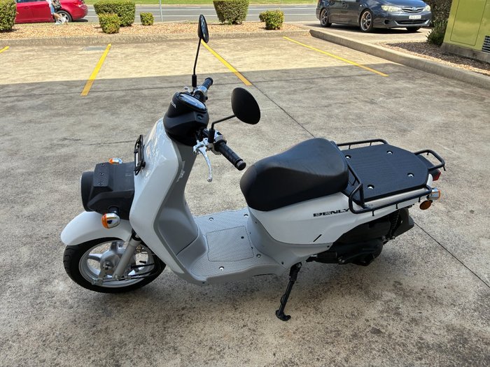 2014 Honda BENLY 110 (MW110)