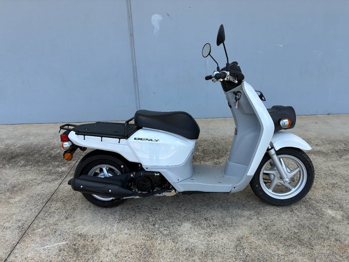 2014 Honda BENLY 110 (MW110)