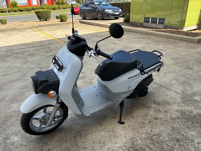 2014 Honda BENLY 110 (MW110)