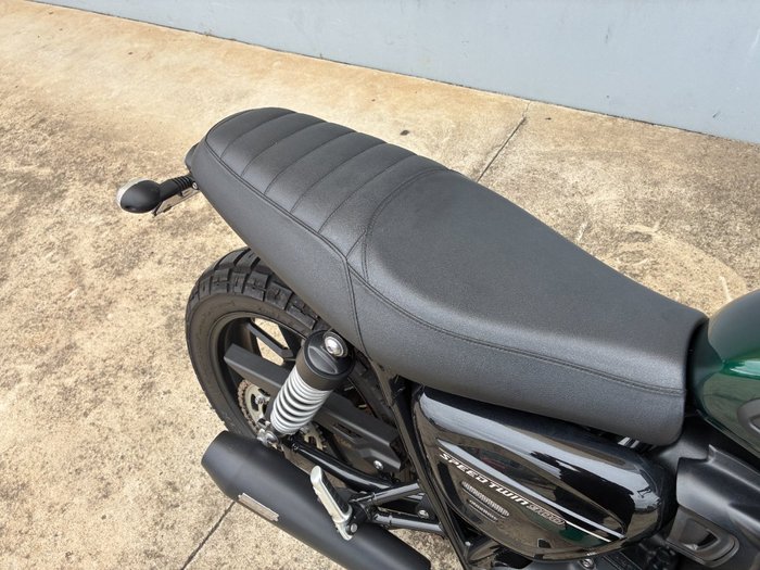 2024 Triumph BONNEVILLE SPEED TWIN Green