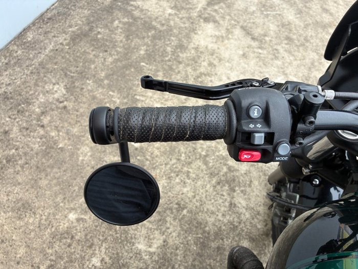 2024 Triumph BONNEVILLE SPEED TWIN Green