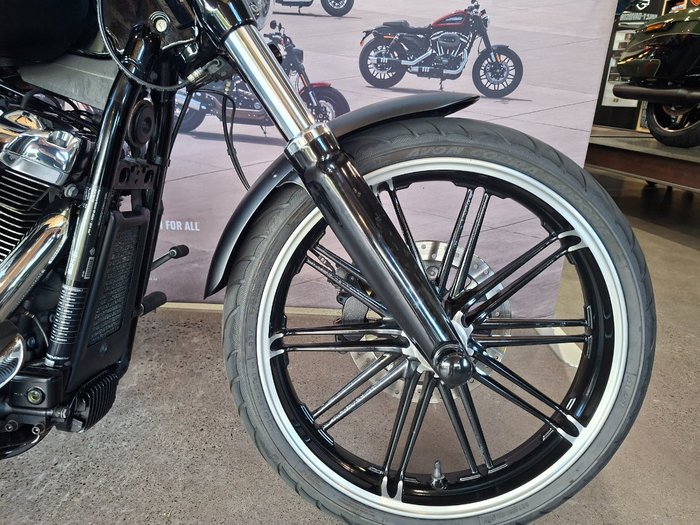 2018 HARLEY-DAVIDSON FXBRS BREAKOUT