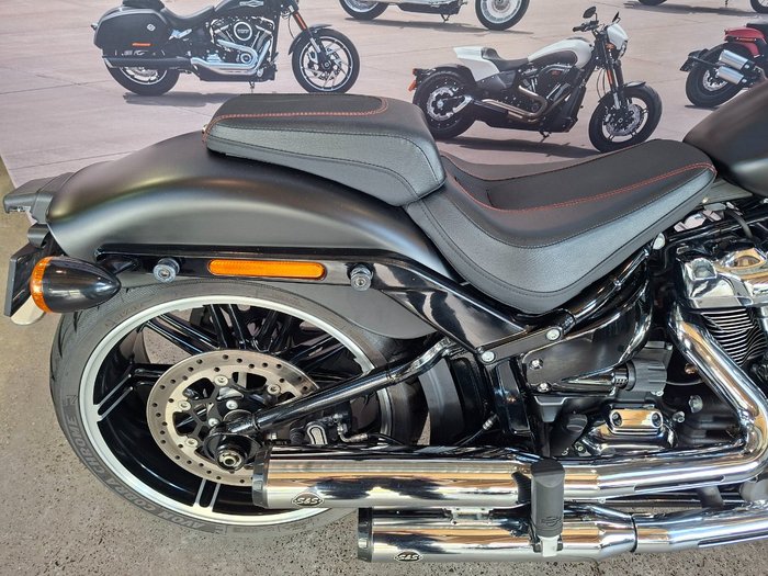 2018 HARLEY-DAVIDSON FXBRS BREAKOUT