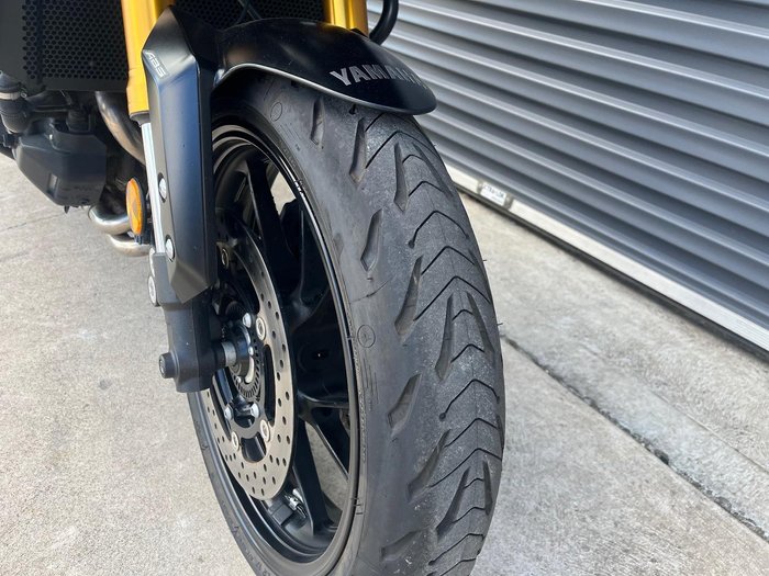 2017 Yamaha MT-09 Tracer (MT09TRA) MT Black