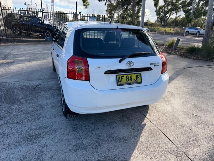 2005 TOYOTA COROLLA CONQUEST SECA ZZE122R White