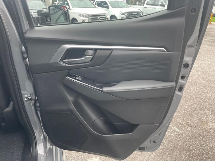 2025 Isuzu D-MAX LS-U+