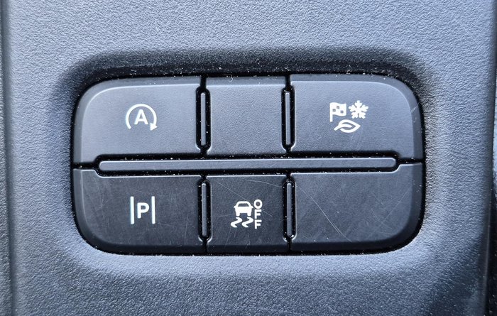 2024 Ford Everest Ambiente