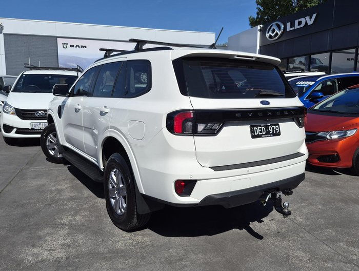 2024 Ford Everest Ambiente