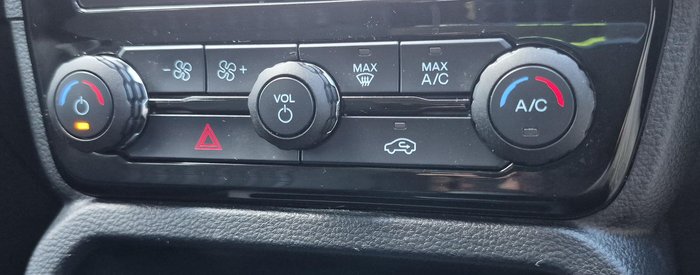 2024 Ford Everest Ambiente