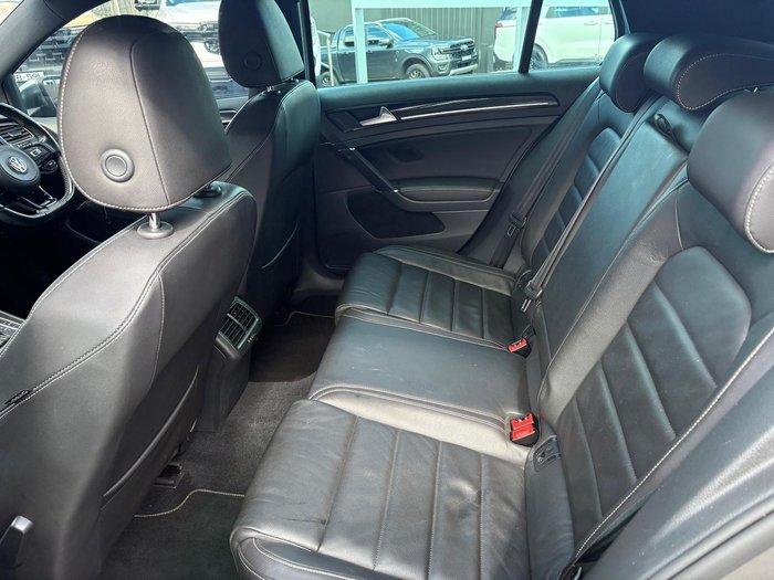 2016 Volkswagen Golf R