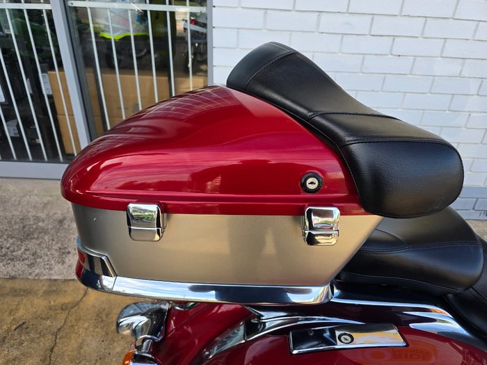 Kawasaki 2009 KAWASAKI 1700CC VN1700 NOMAD Red