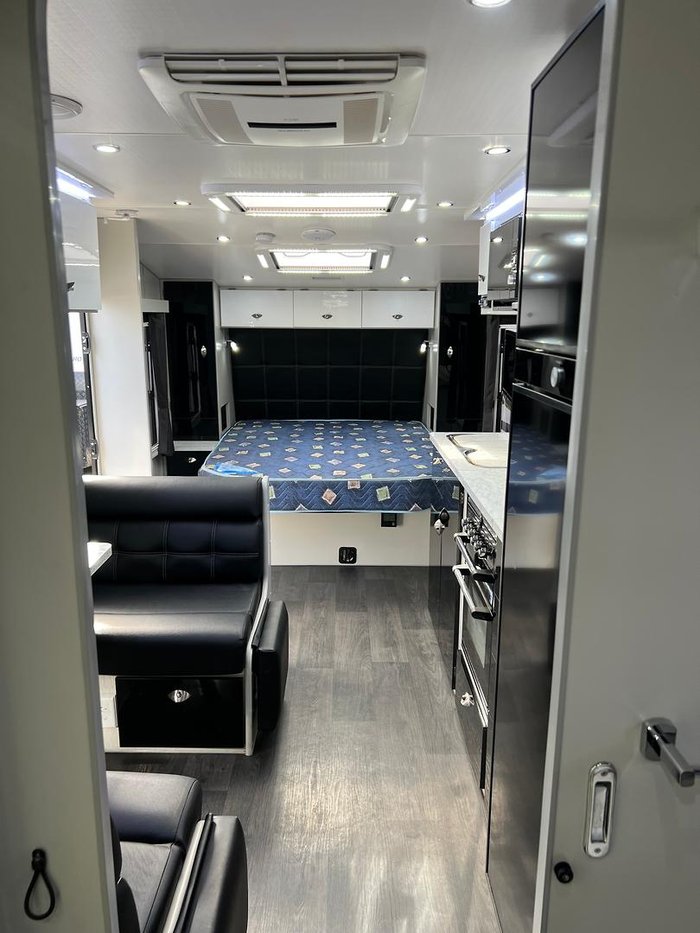 2021 Olympic Javelin X8 20'6''