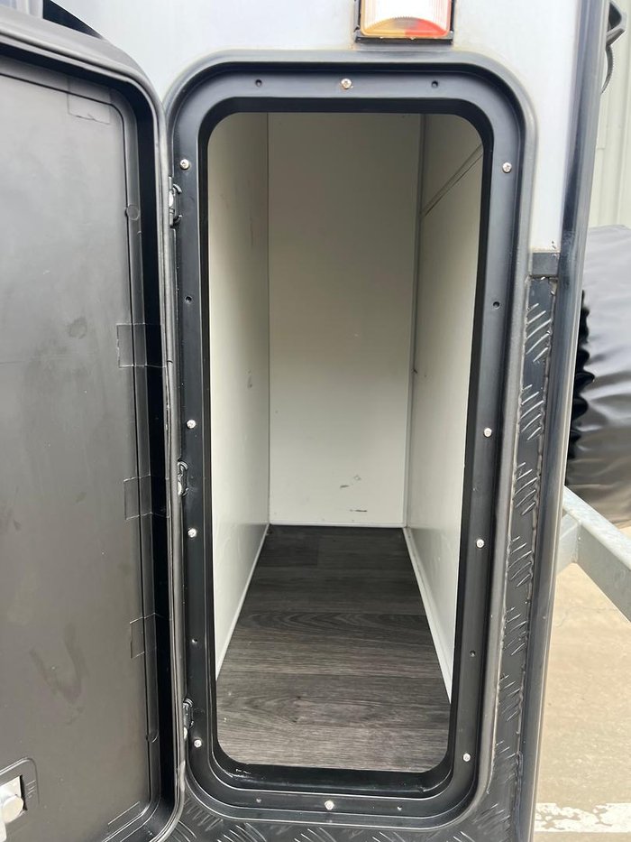 2021 Olympic Javelin X8 20'6''