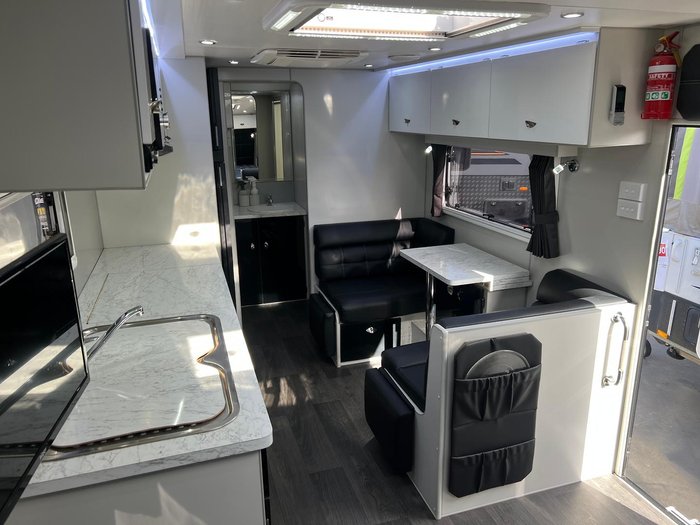 2021 Olympic Javelin X8 20'6''