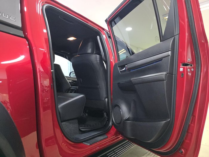 2023 Toyota Hilux Rogue