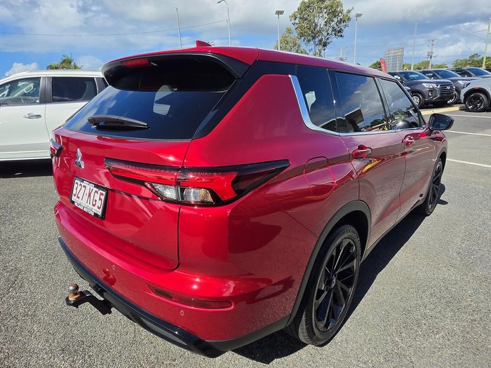 2024 Mitsubishi Outlander Black Edition