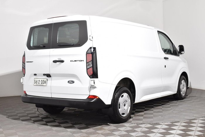 2024 Ford Transit Custom Trend SWB