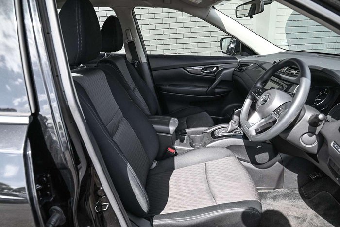2021 Nissan X-TRAIL ST