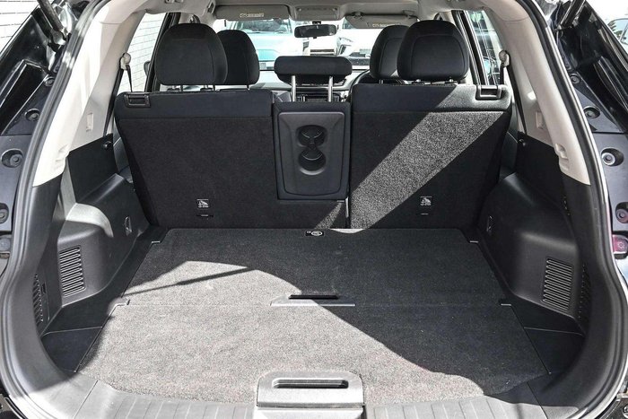 2021 Nissan X-TRAIL ST