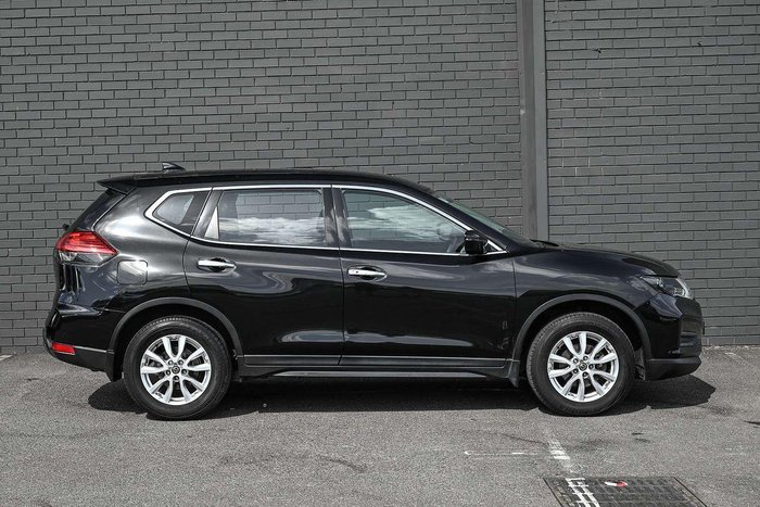 2021 Nissan X-TRAIL ST