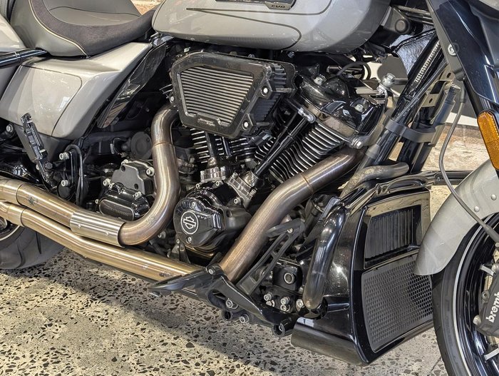 2023 Harley-Davidson CVO Street Glide 121 (FLHXSE) Touring