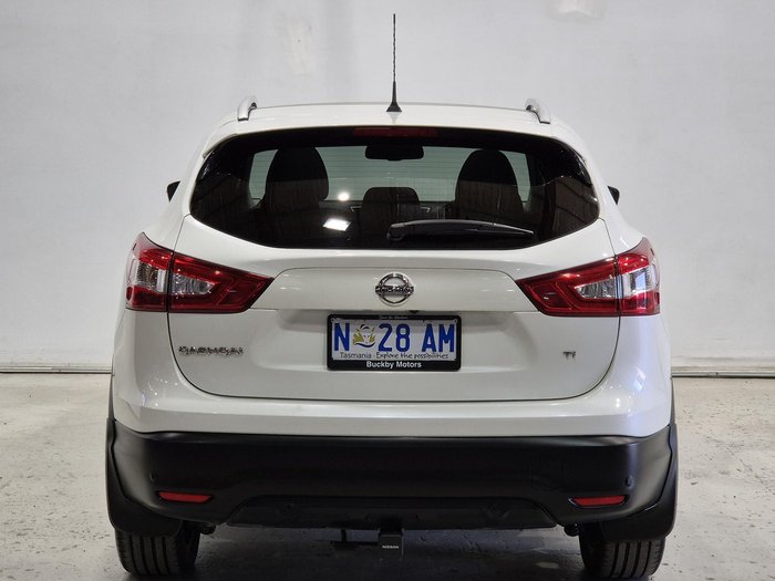2017 Nissan QASHQAI Ti J11 Ivory Pearl