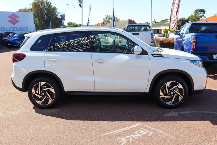 2026 Suzuki Vitara Turbo Hybrid