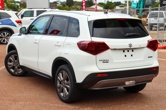 2026 Suzuki Vitara Turbo Hybrid