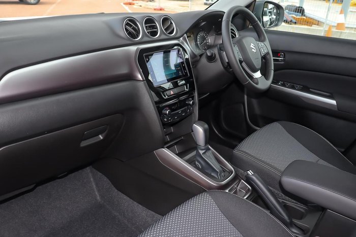 2026 Suzuki Vitara Turbo Hybrid