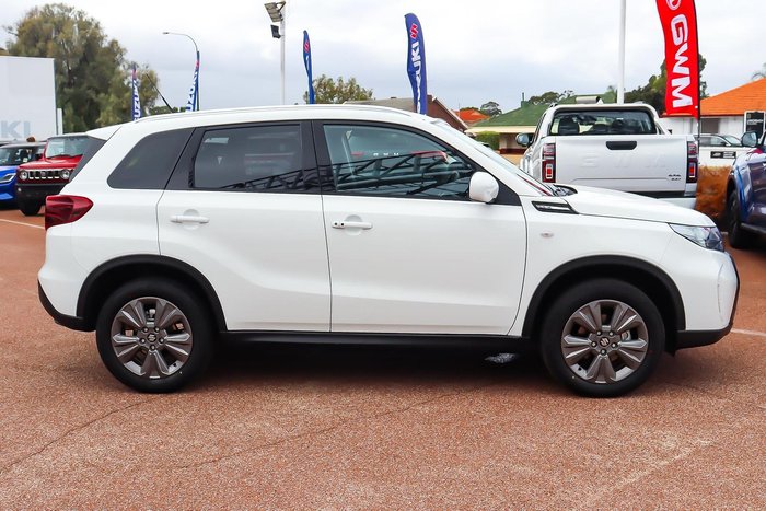 2026 Suzuki Vitara Turbo Hybrid